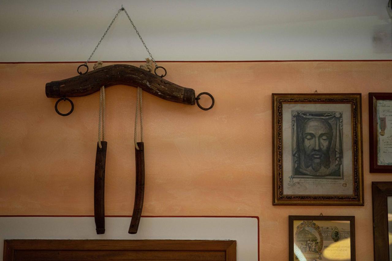 B&B Palazzo La Traja กาเยียโน เดล คาโป ภายนอก รูปภาพ