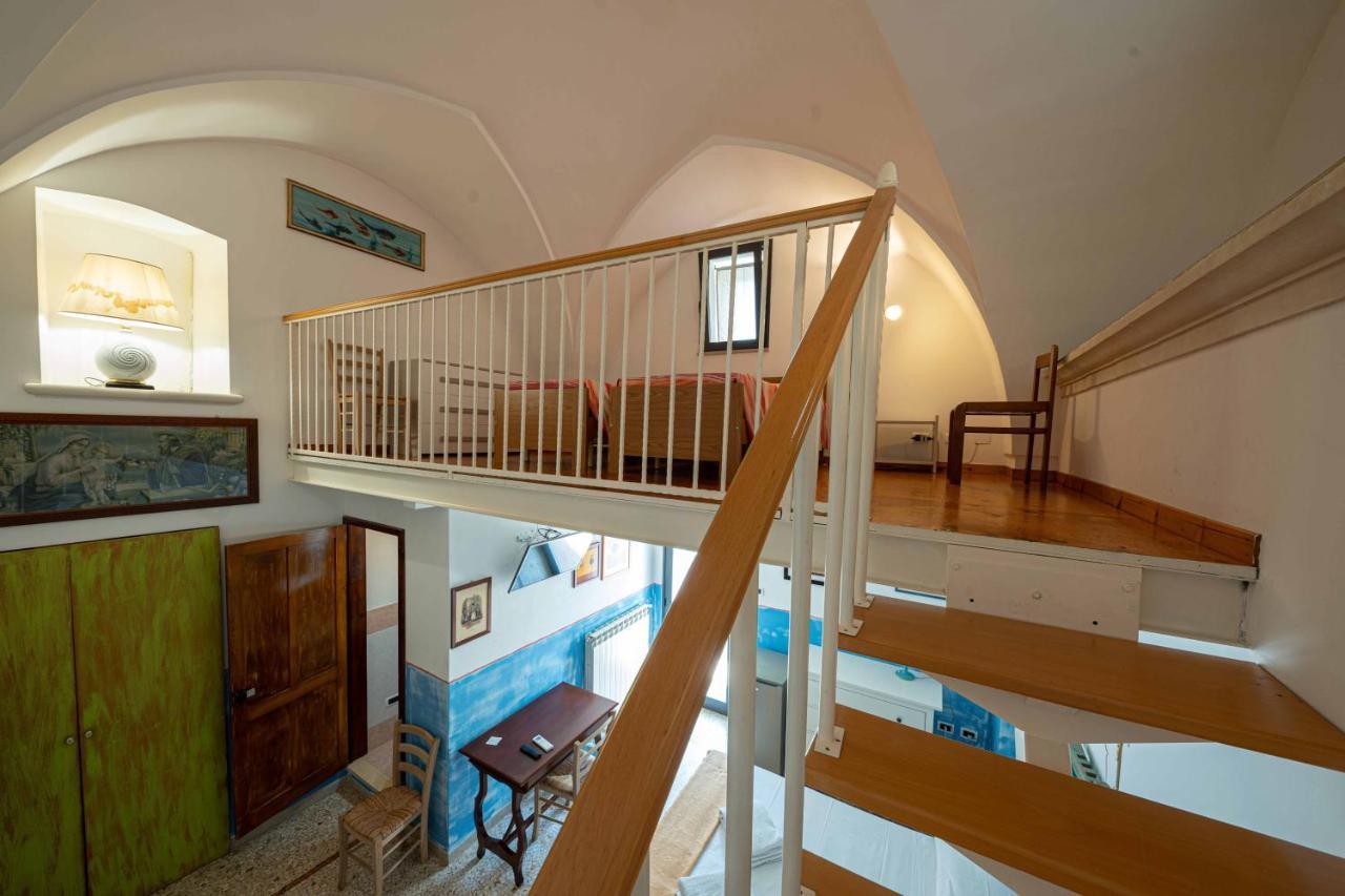 B&B Palazzo La Traja กาเยียโน เดล คาโป ภายนอก รูปภาพ