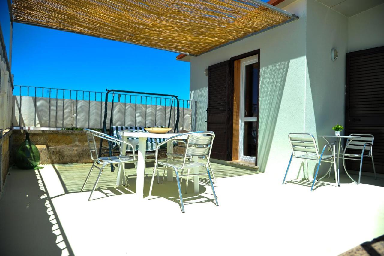 B&B Palazzo La Traja กาเยียโน เดล คาโป ภายนอก รูปภาพ